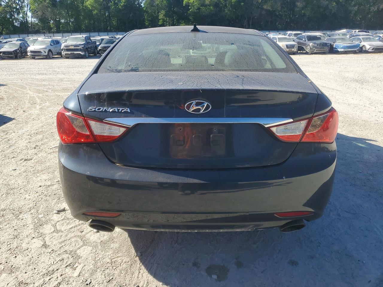2013 HYUNDAI SONATA SE photo 16