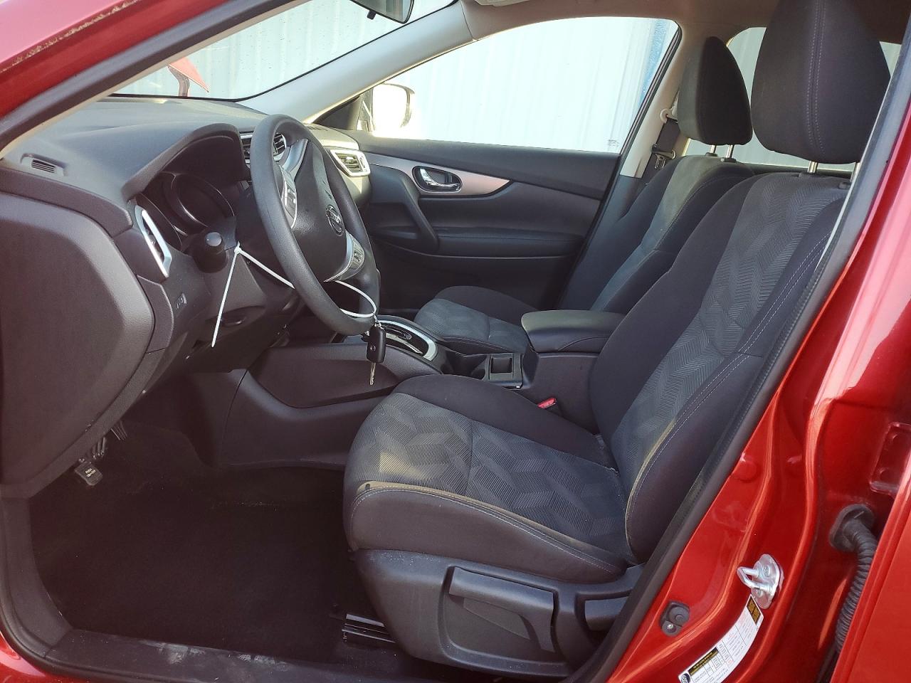 2016 NISSAN ROGUE S photo 13