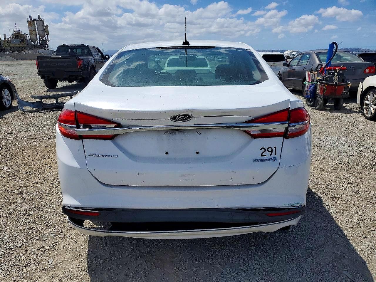 2017 FORD FUSION S HYBRID photo 6