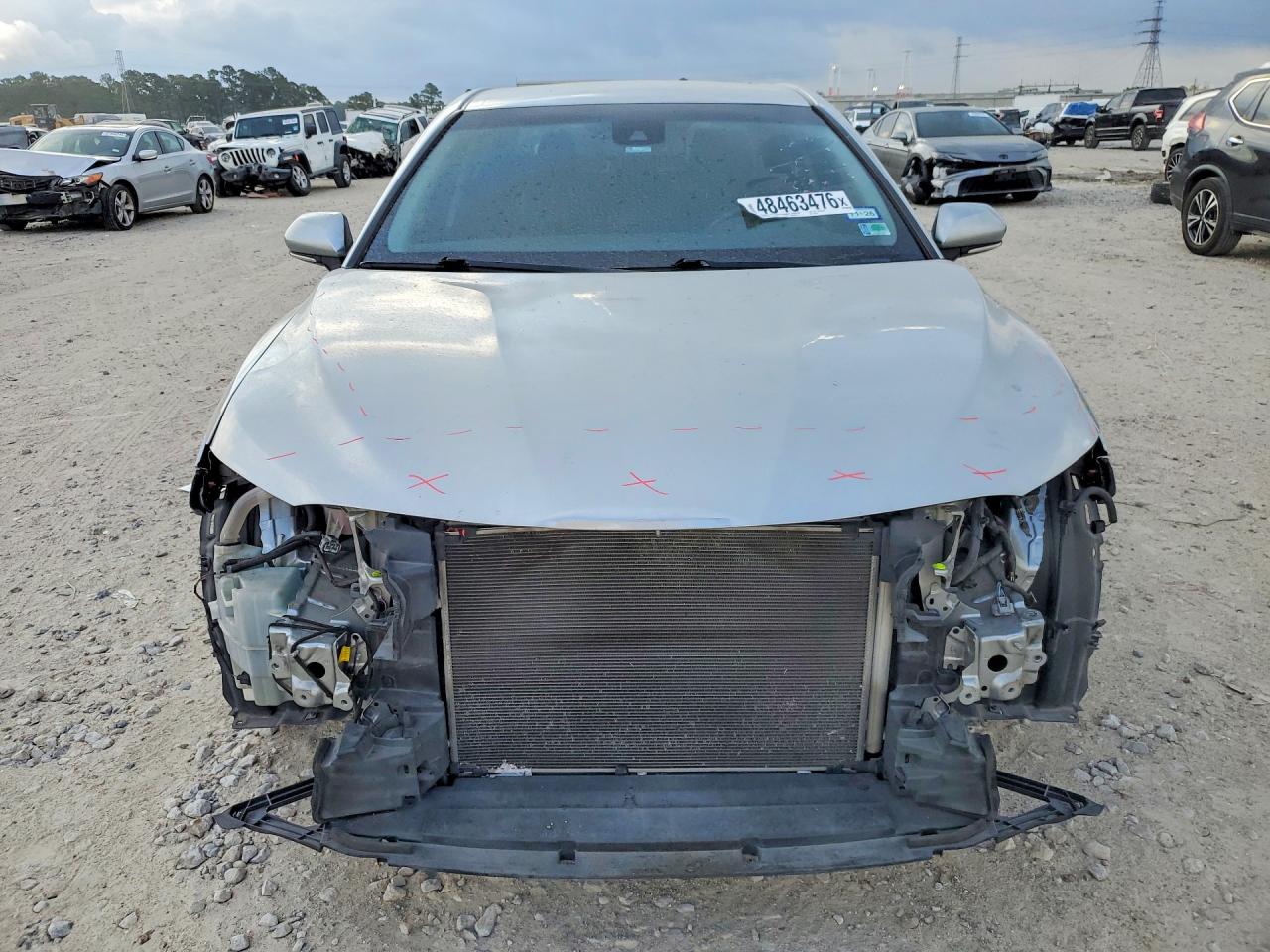 2018 TOYOTA CAMRY XLE photo 9