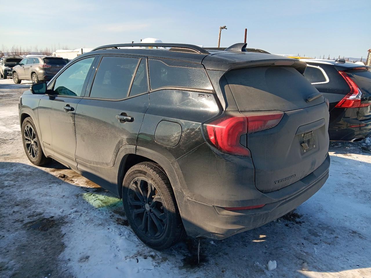 2019 GMC TERRAIN SLT photo 3