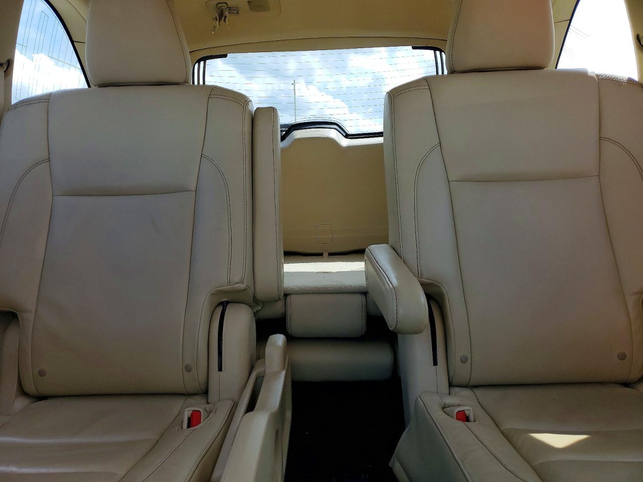 2014 TOYOTA HIGHLANDER XLE photo 19