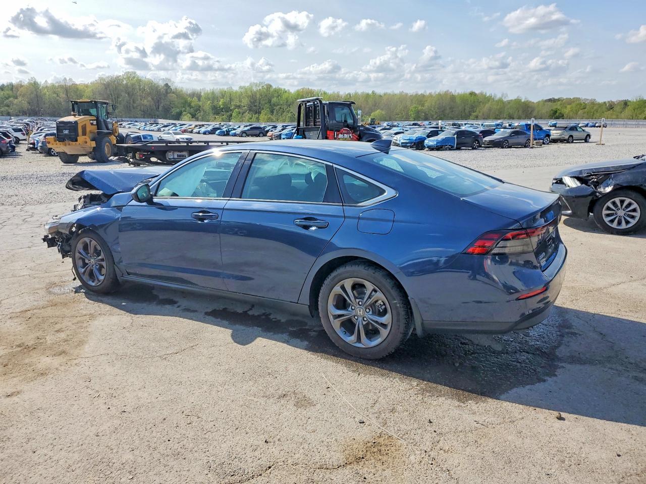 2024 HONDA ACCORD EX photo 4