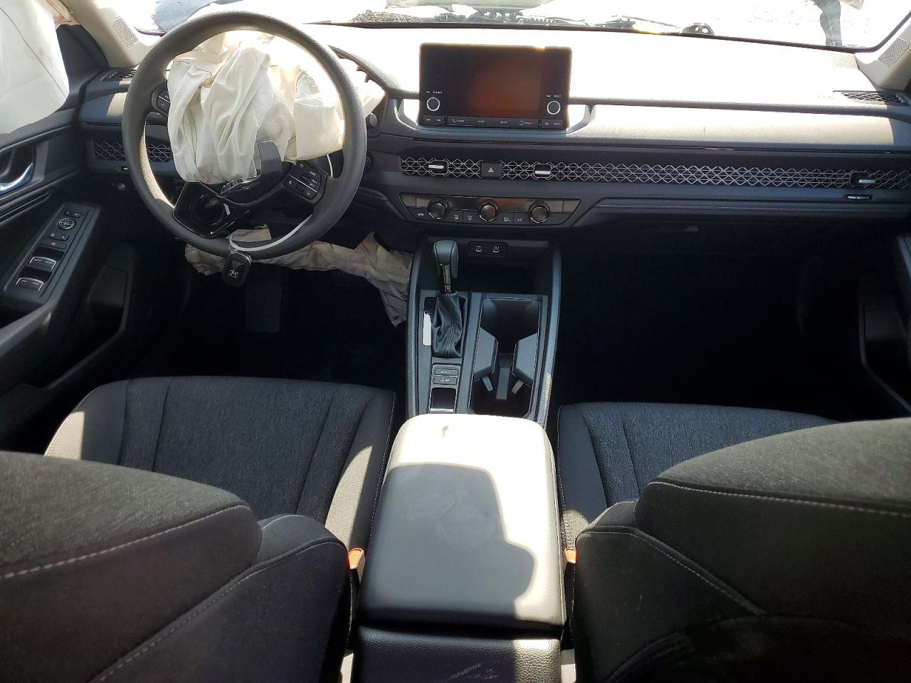 2024 HONDA ACCORD EX photo 22
