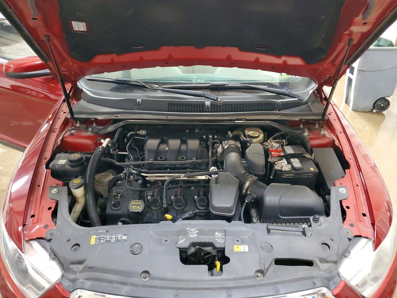 2015 FORD TAURUS SEL photo 21