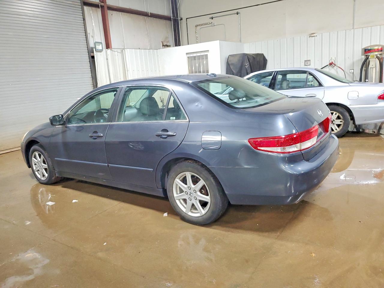 2004 HONDA ACCORD EX photo 3