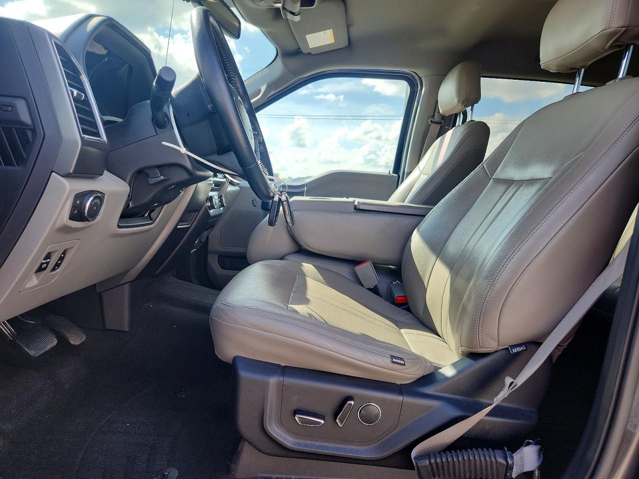 2018 FORD F150 SUPERCREW photo 13