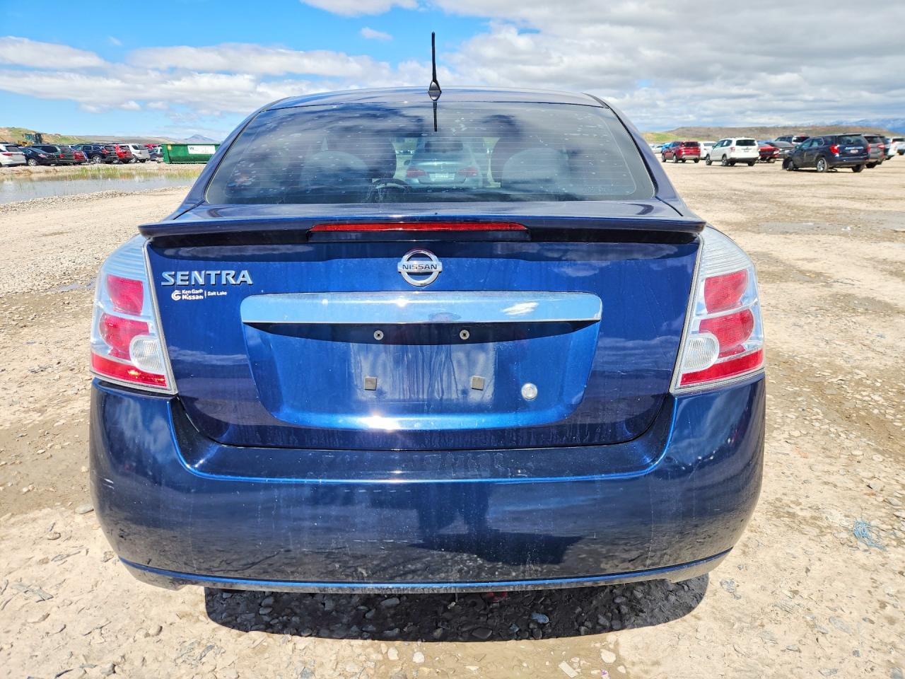 2012 NISSAN SENTRA 2.0 photo 6