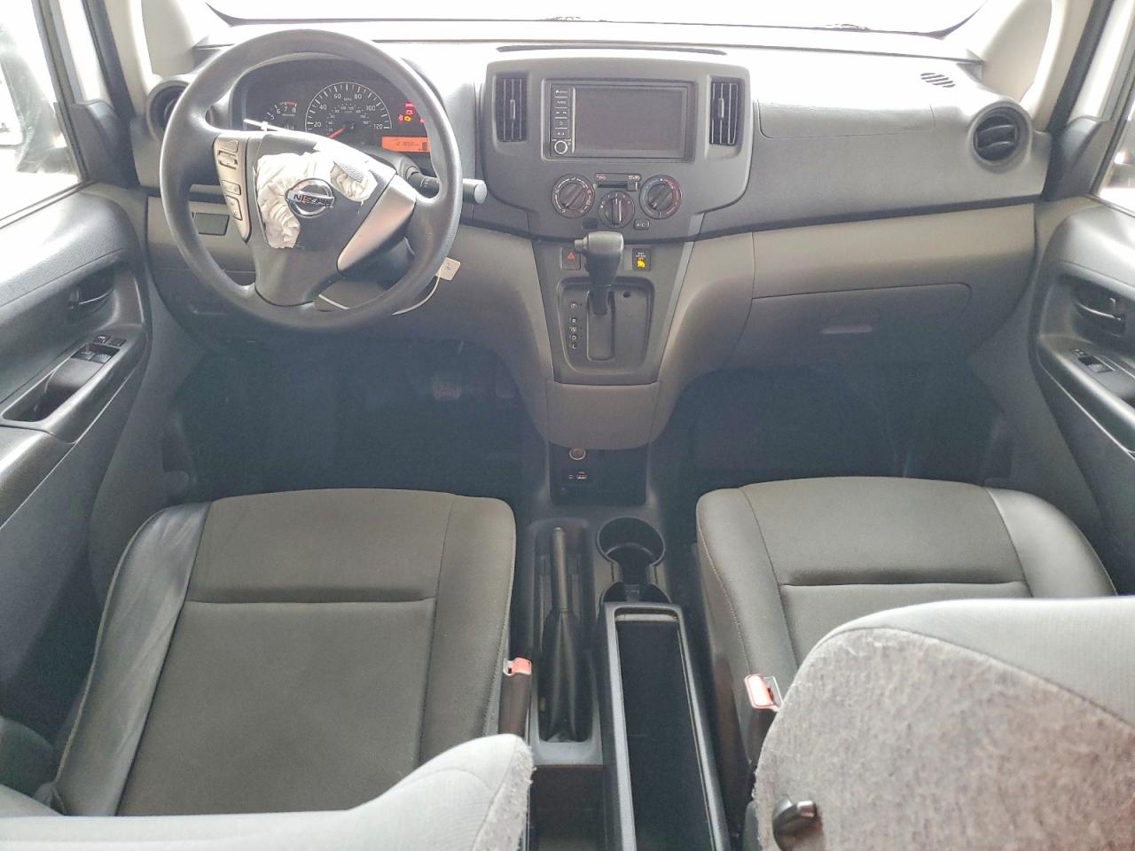 2020 NISSAN NV200 S photo 15