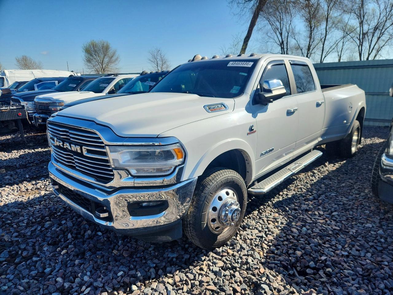 2021 RAM 3500 LARAMIE photo 3