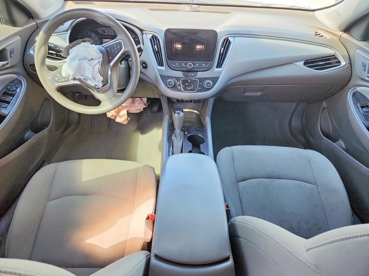 2020 CHEVROLET MALIBU LS photo 22