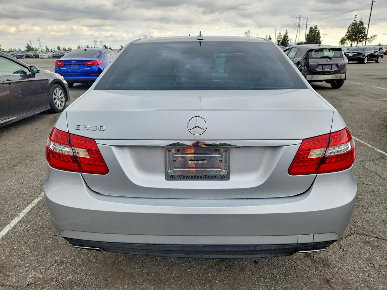 2010 MERCEDES-BENZ E 350 photo 16