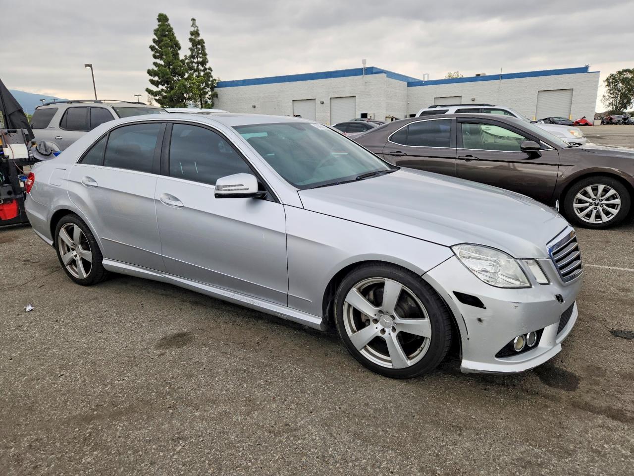 2010 MERCEDES-BENZ E 350 photo 10