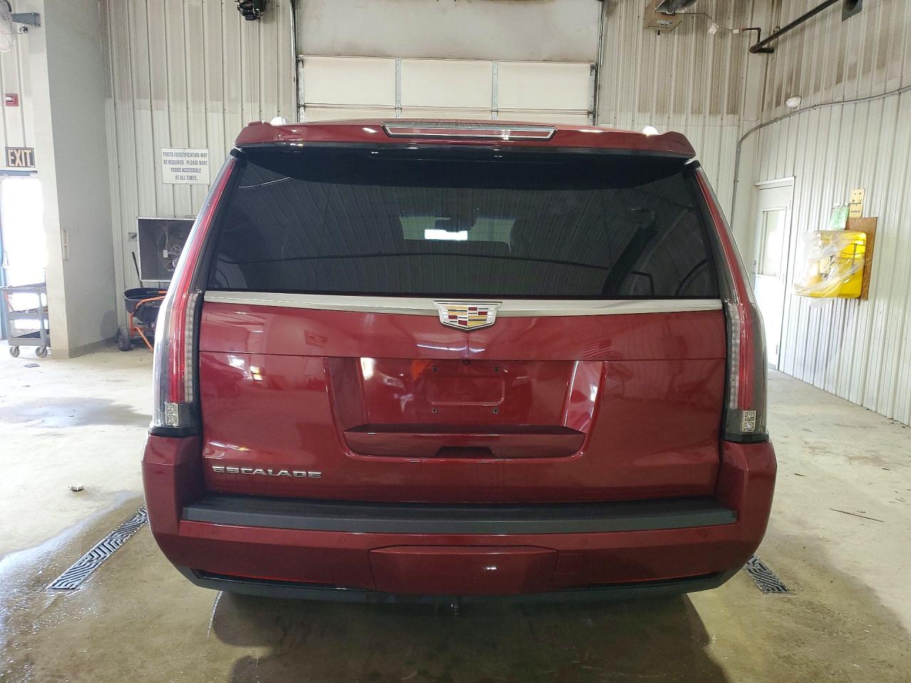 2016 CADILLAC ESCALADE PREMIUM photo 11