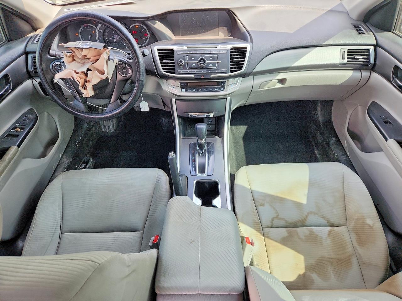 2014 HONDA ACCORD LX photo 22