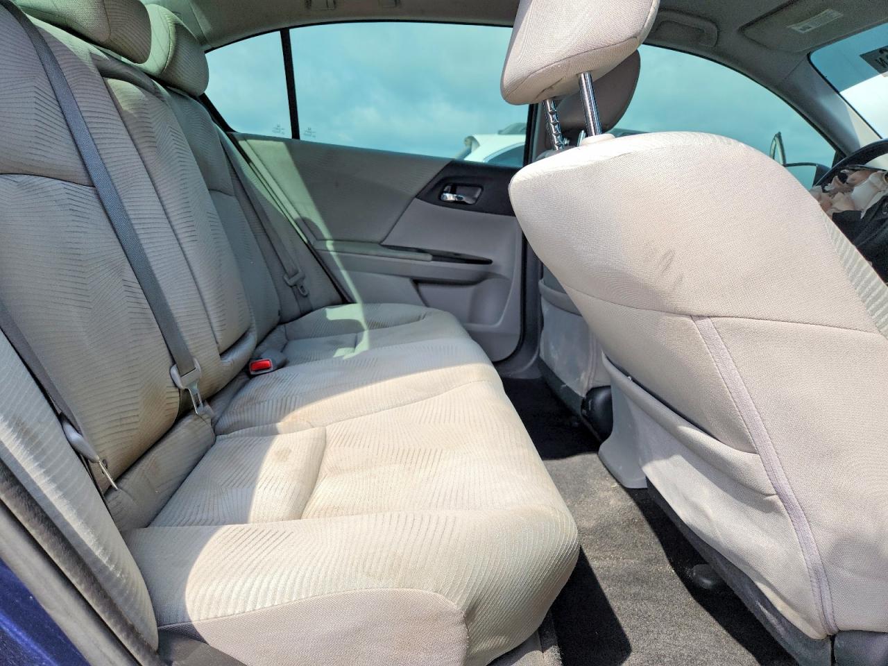 2014 HONDA ACCORD LX photo 28