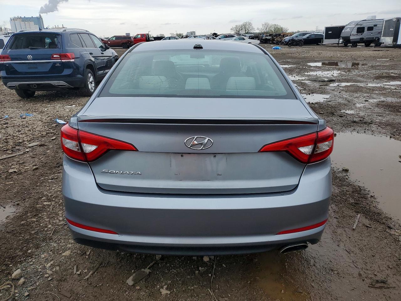 2016 HYUNDAI SONATA SE photo 11