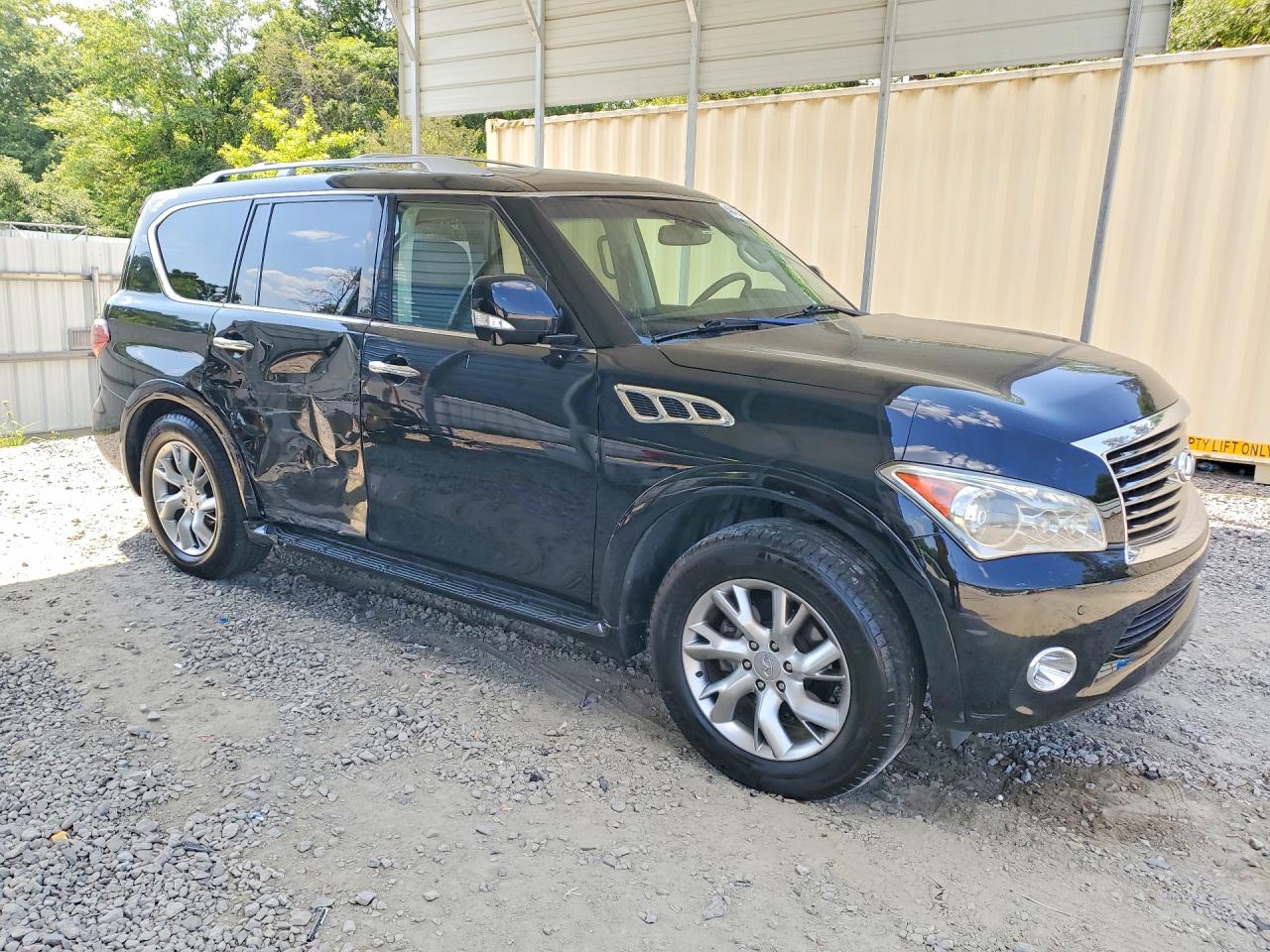 2012 INFINITI QX56 BASE photo 10