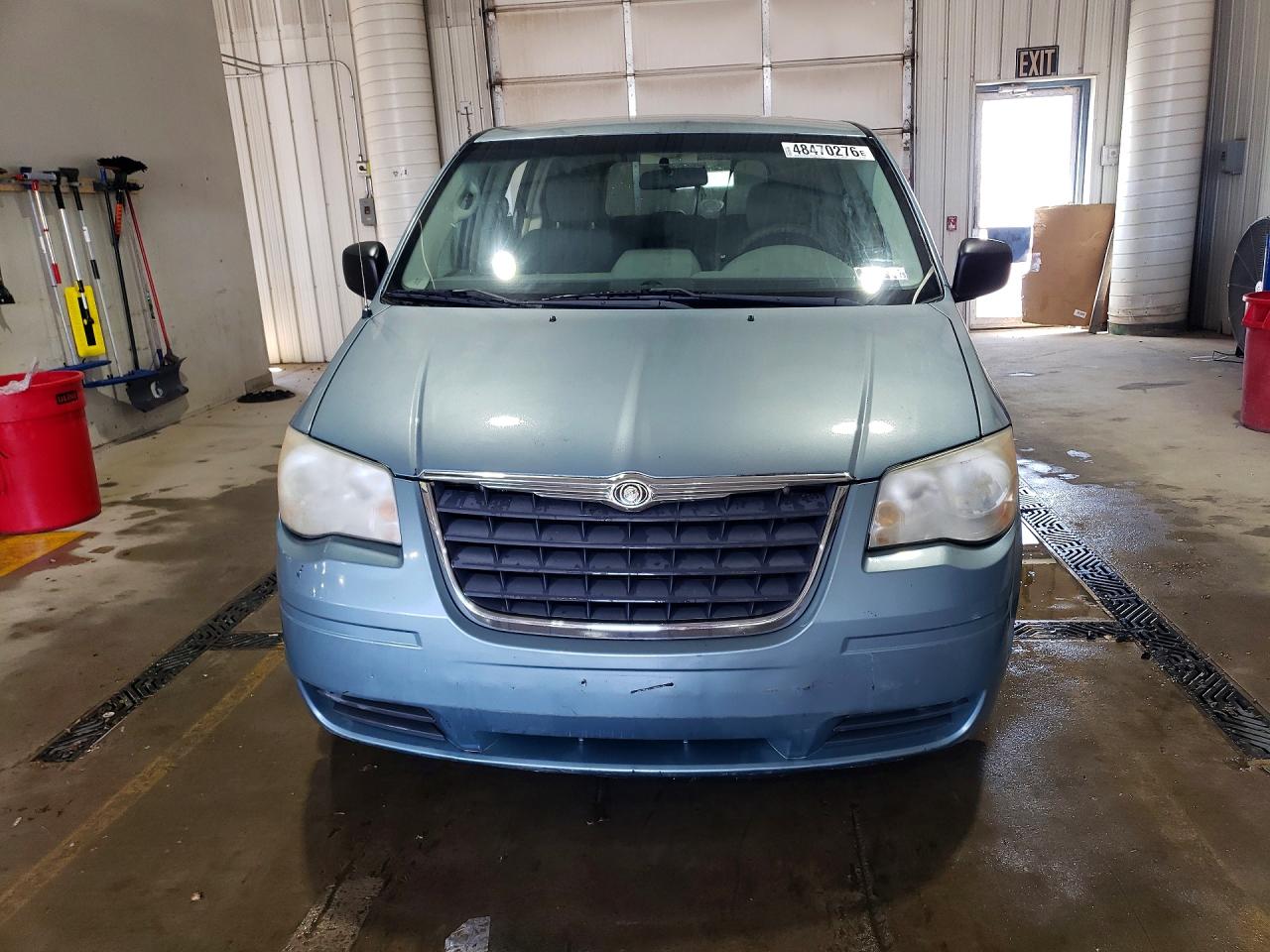 2008 CHRYSLER TOWN & COUNTRY LX photo 13