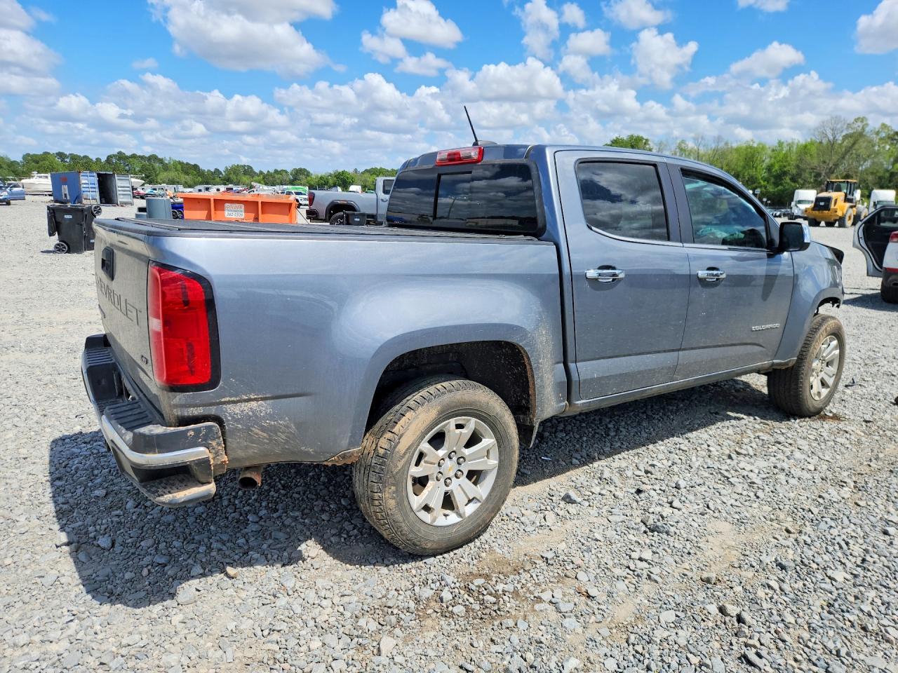 2022 CHEVROLET COLORADO LT photo 3