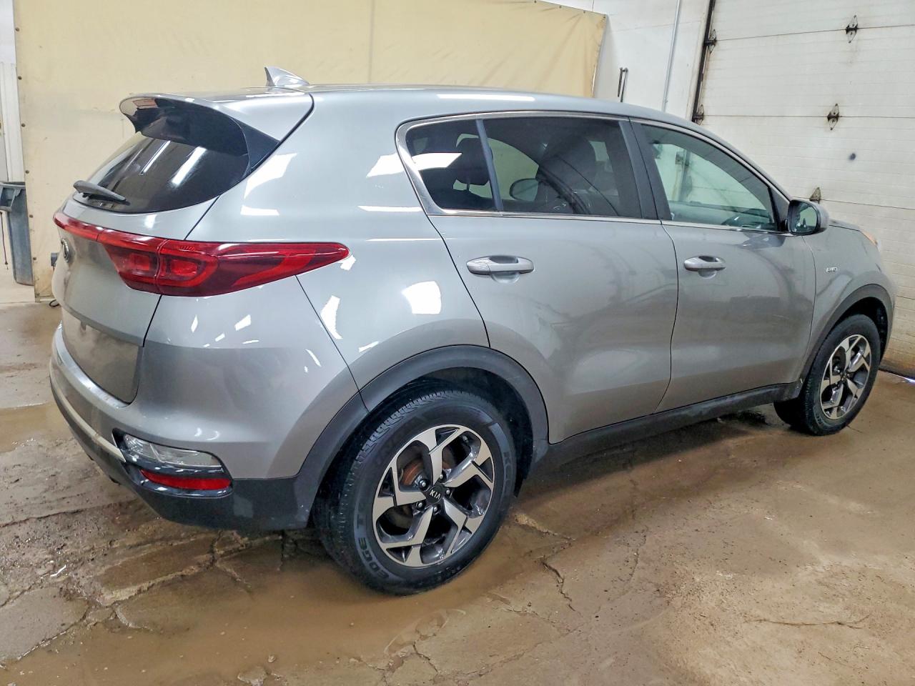 2021 KIA SPORTAGE LX photo 5