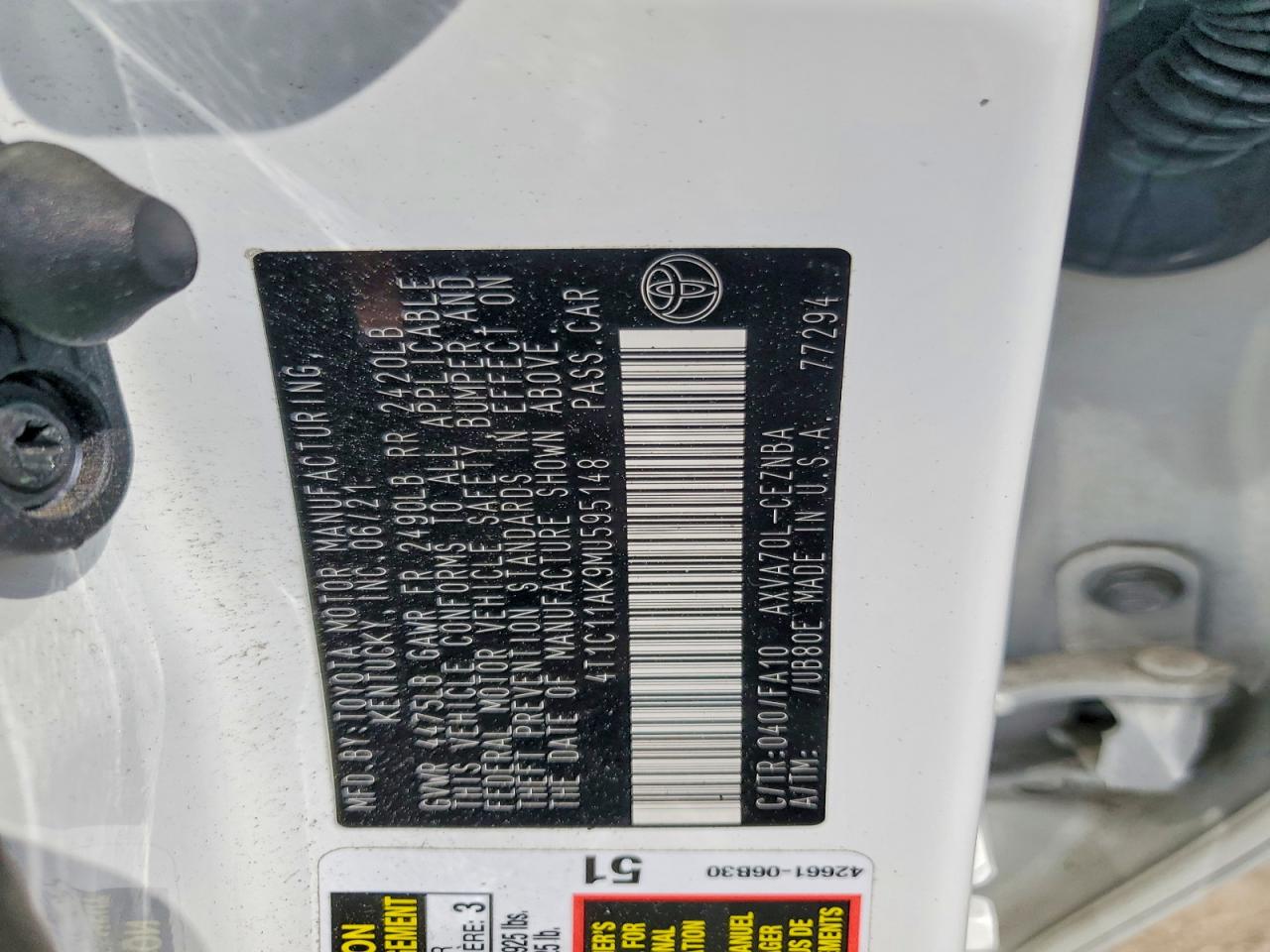 2021 TOYOTA CAMRY LE photo 23