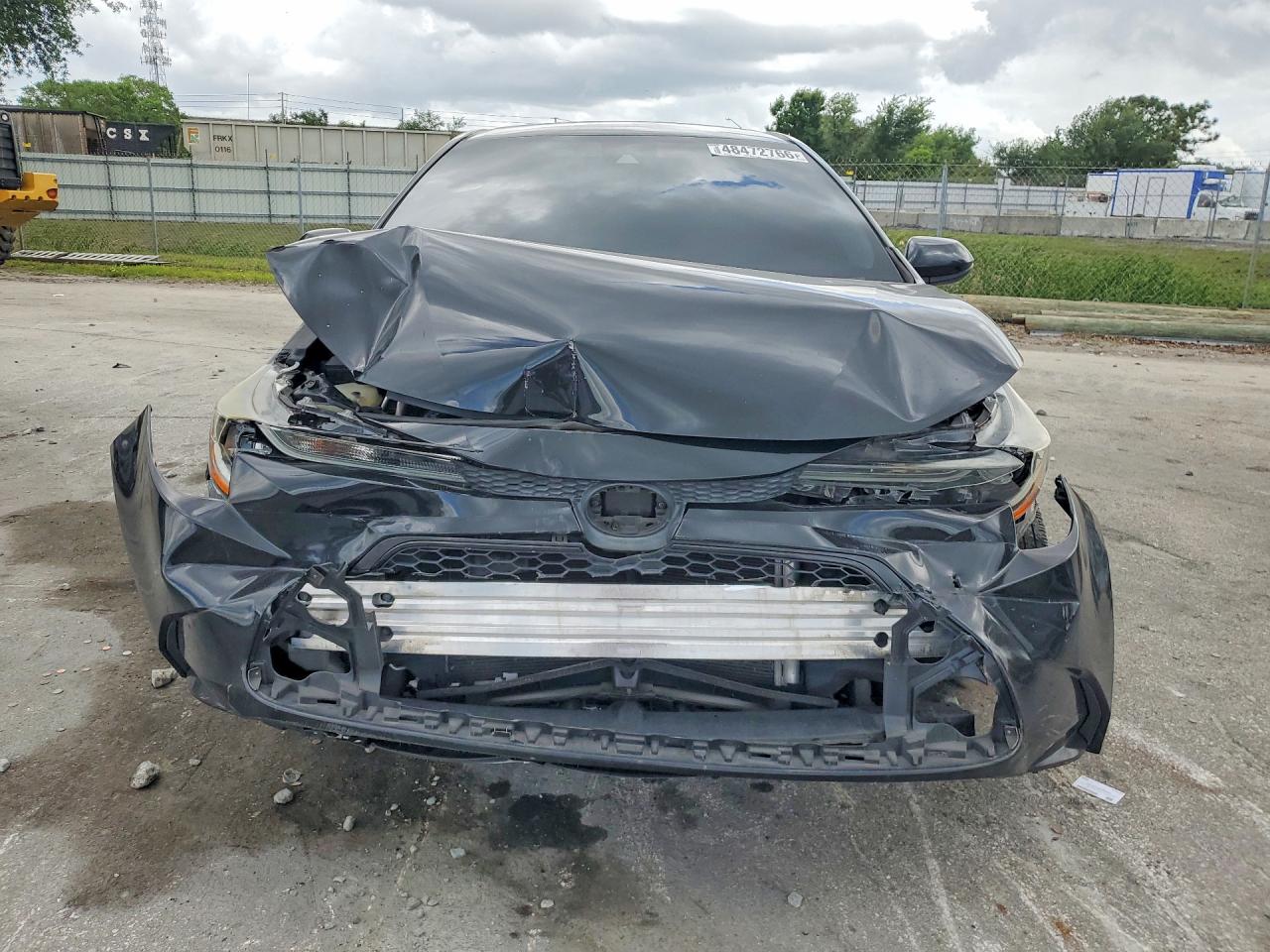 2020 TOYOTA COROLLA LE photo 9