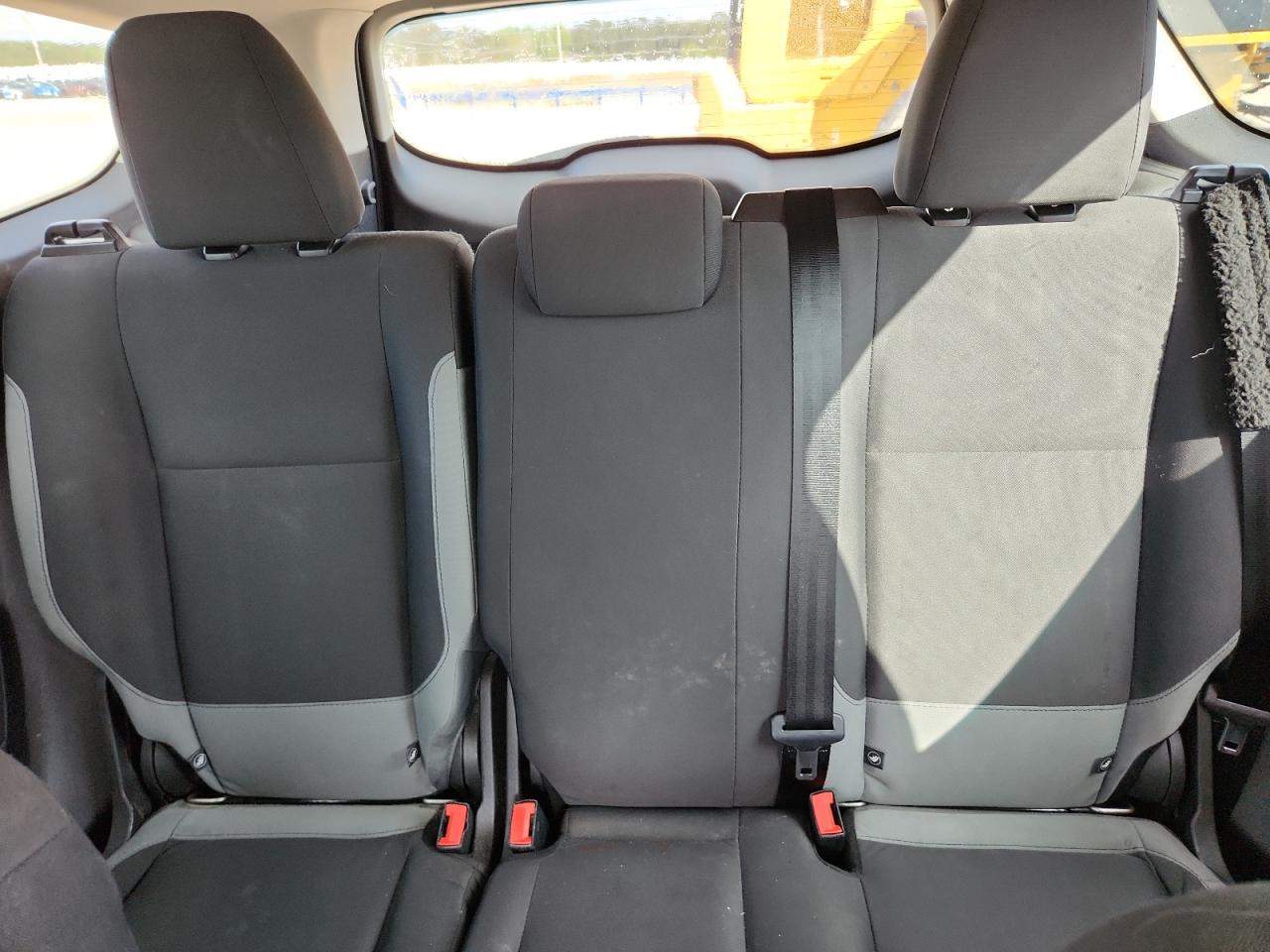2016 FORD ESCAPE S photo 10