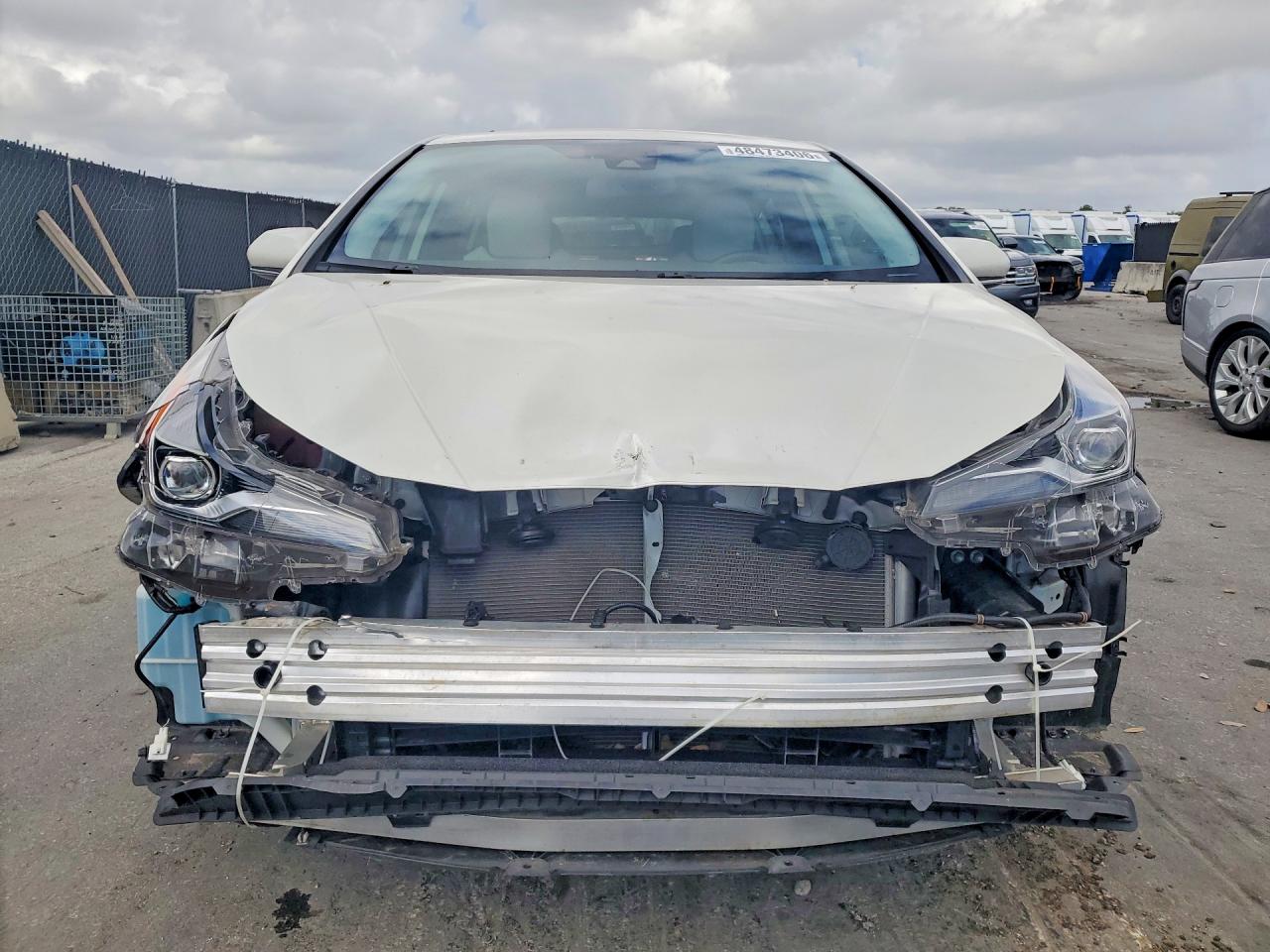 2019 TOYOTA PRIUS LIMITED photo 5