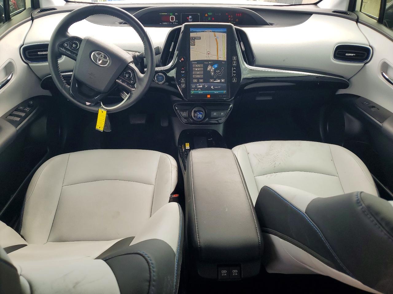 2019 TOYOTA PRIUS LIMITED photo 8