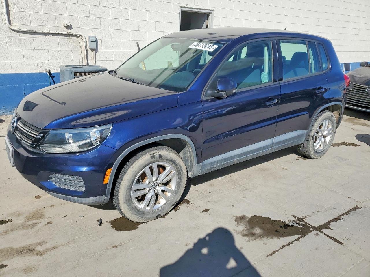2012 VOLKSWAGEN TIGUAN