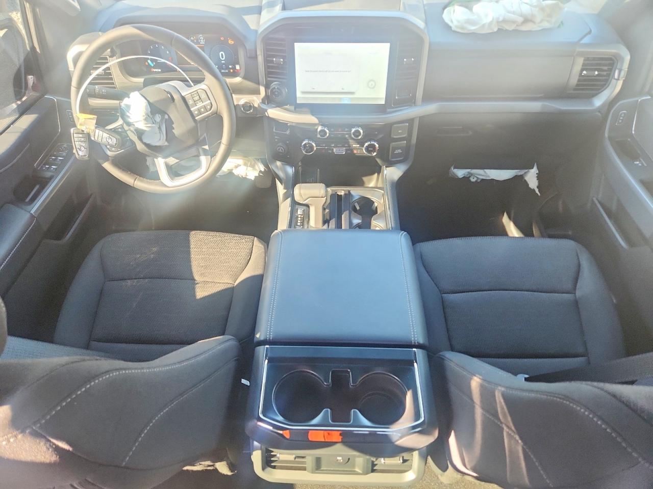 2025 FORD F150 XLT photo 22