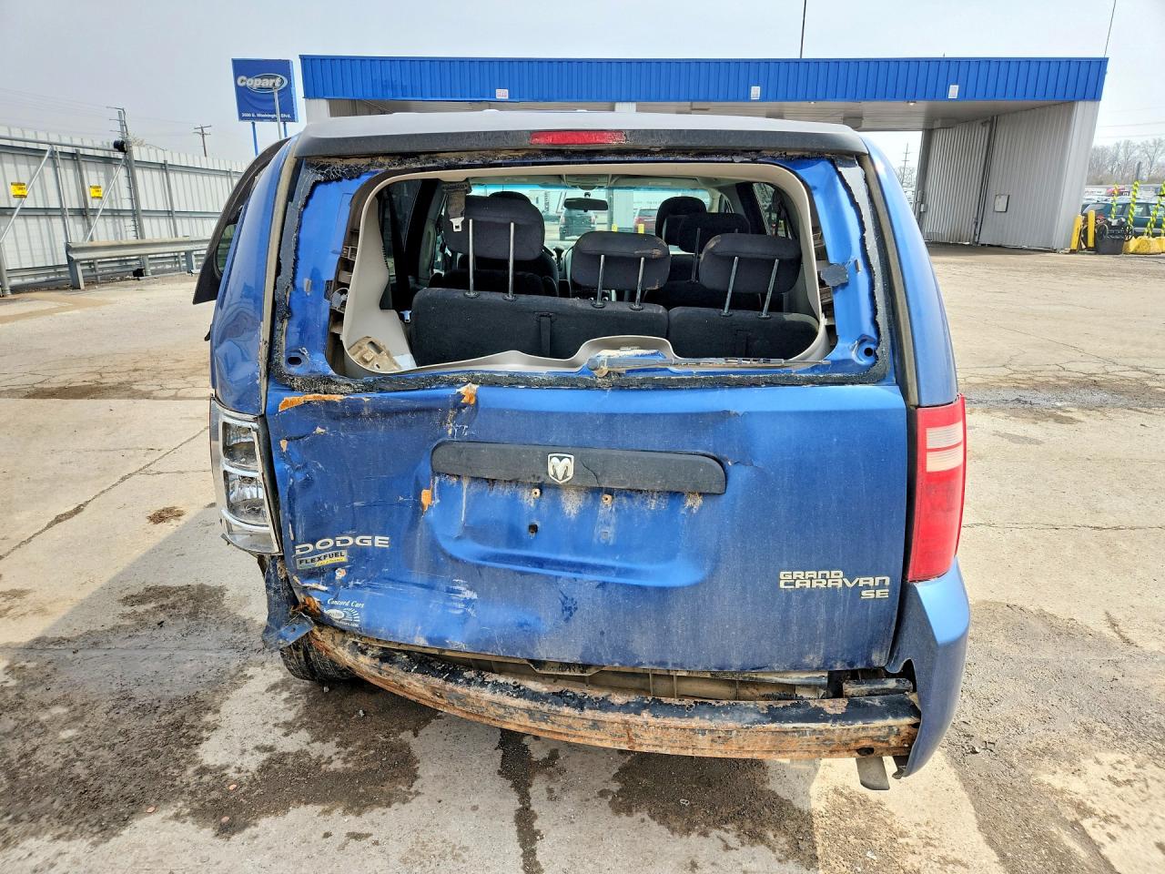 2010 DODGE GRAND CARAVAN SE photo 11
