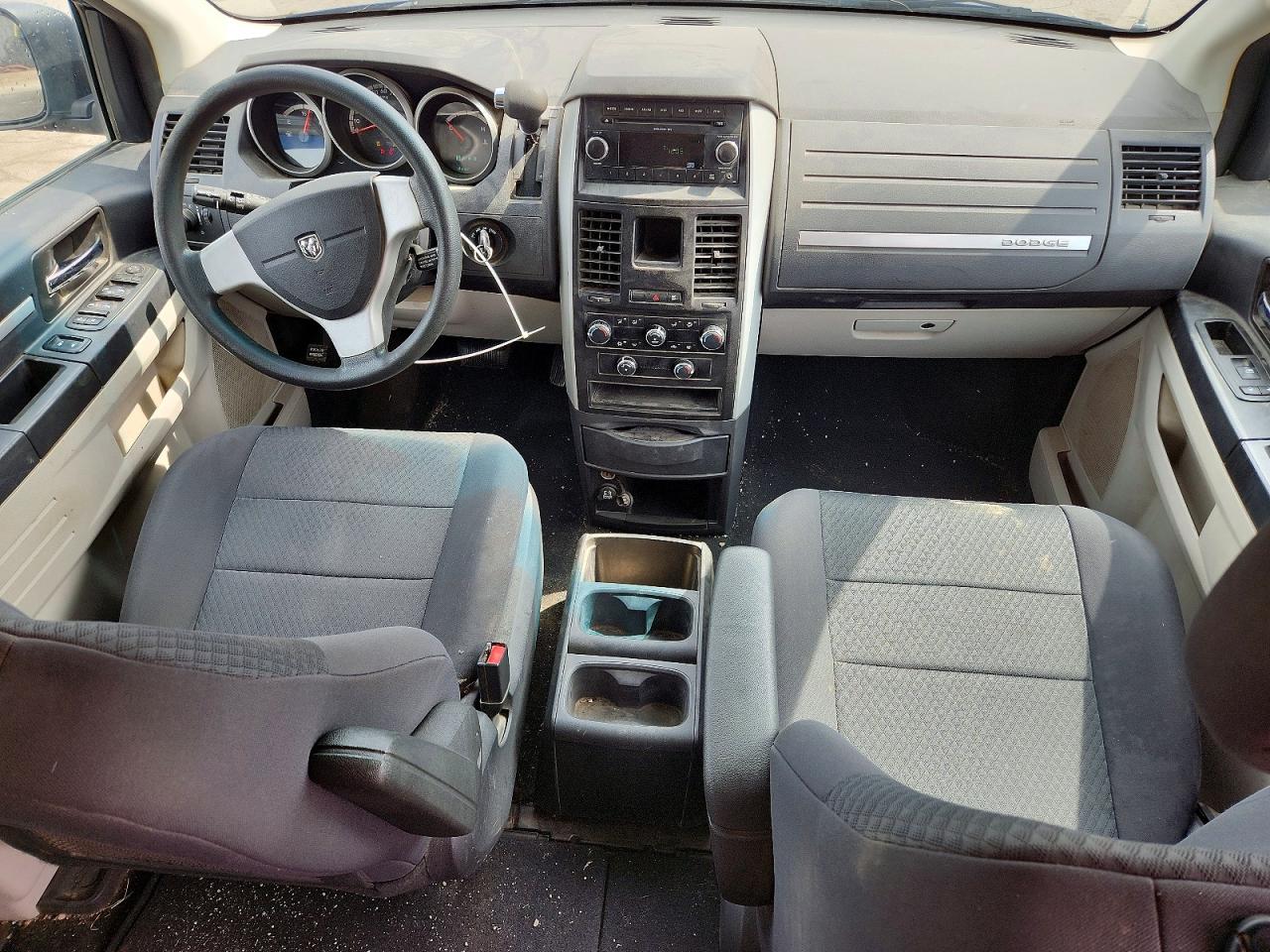 2010 DODGE GRAND CARAVAN SE photo 15