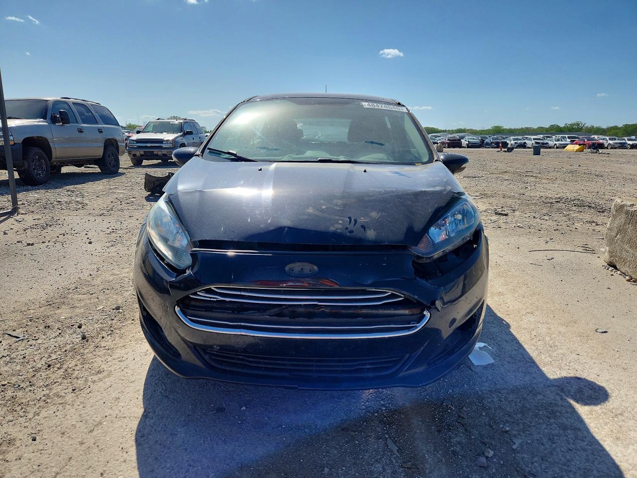 2015 FORD FIESTA SE photo 13
