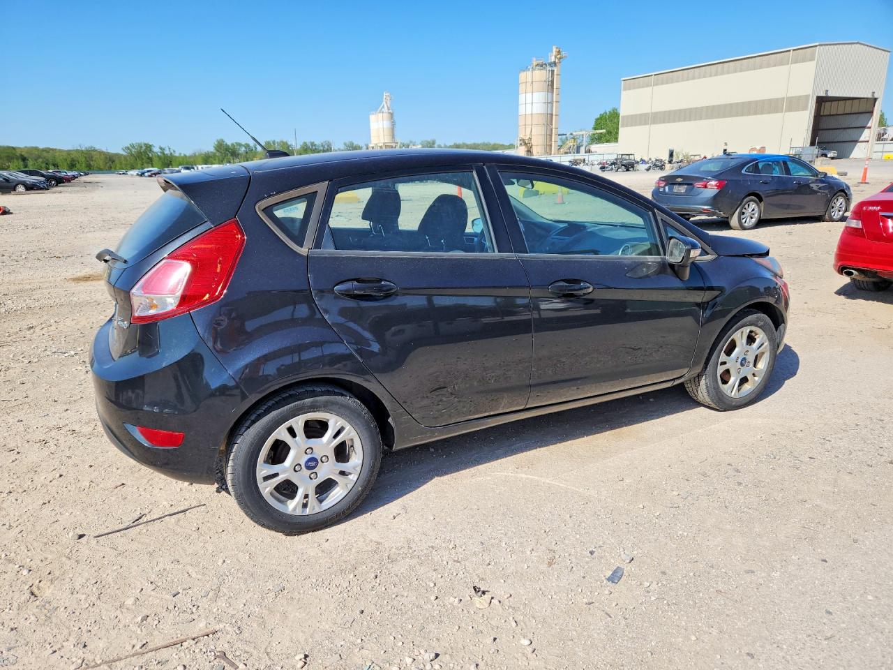 2015 FORD FIESTA SE photo 7