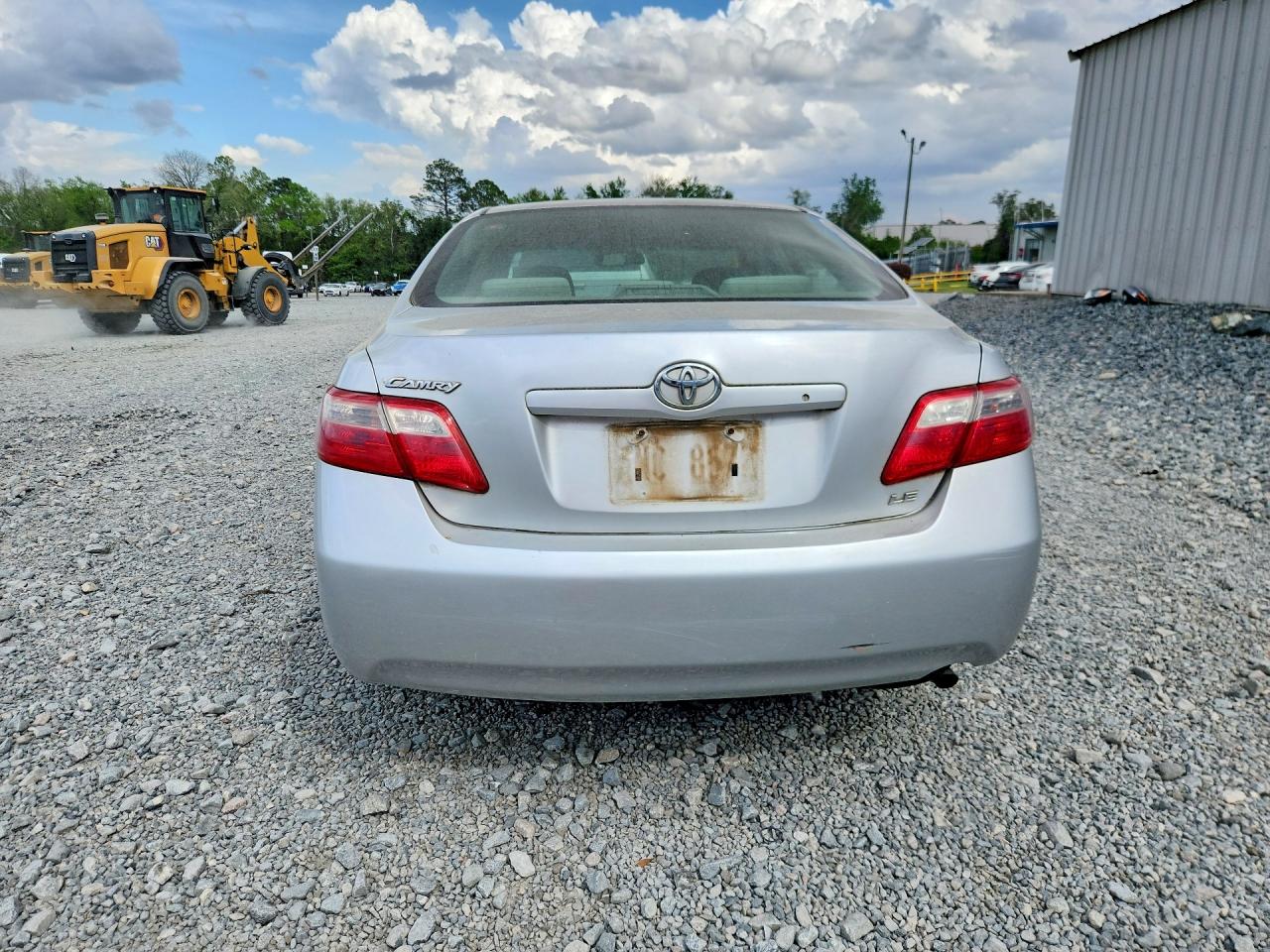 2009 TOYOTA CAMRY LE photo 16