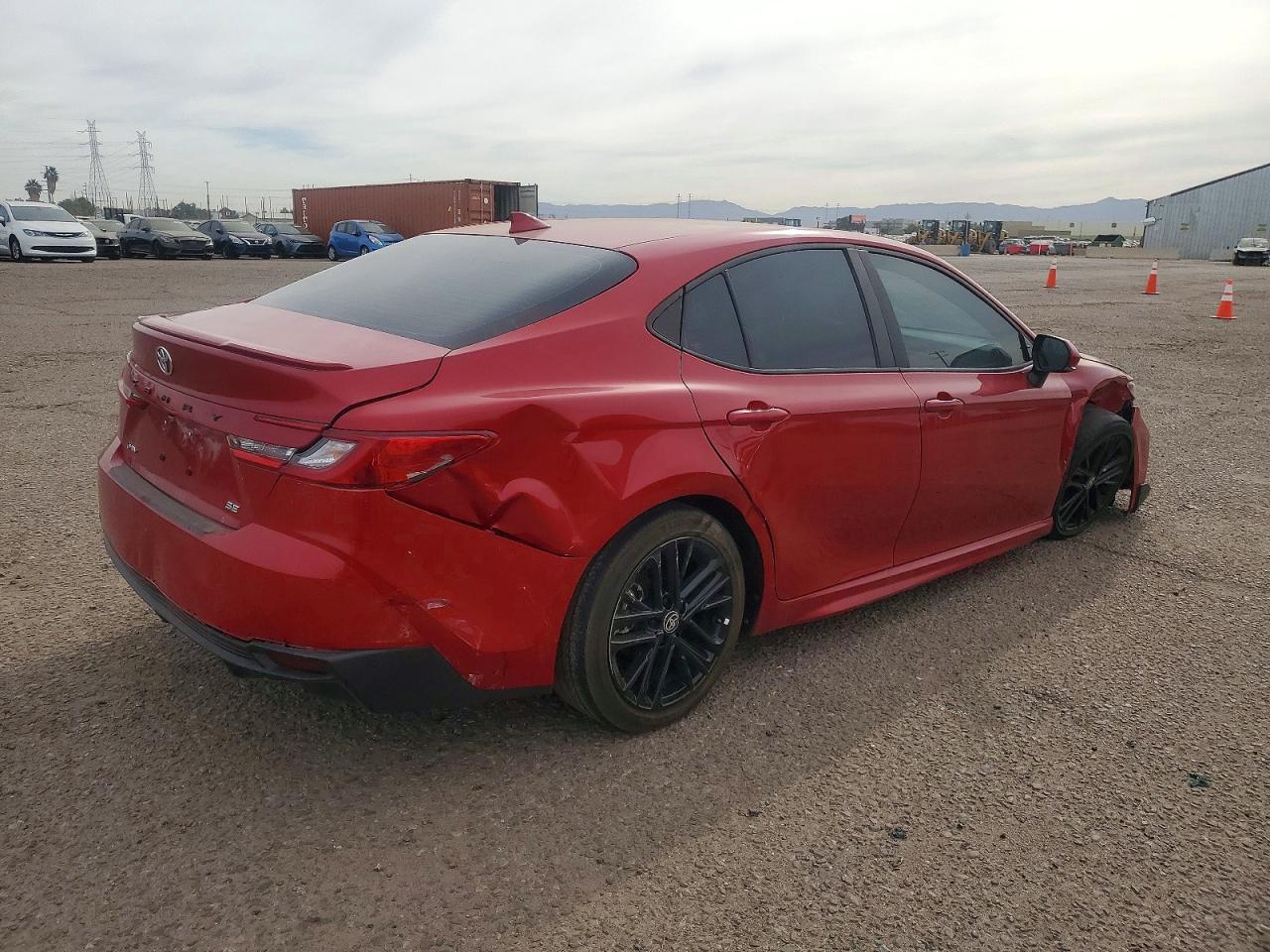 2025 TOYOTA CAMRY SE photo 3