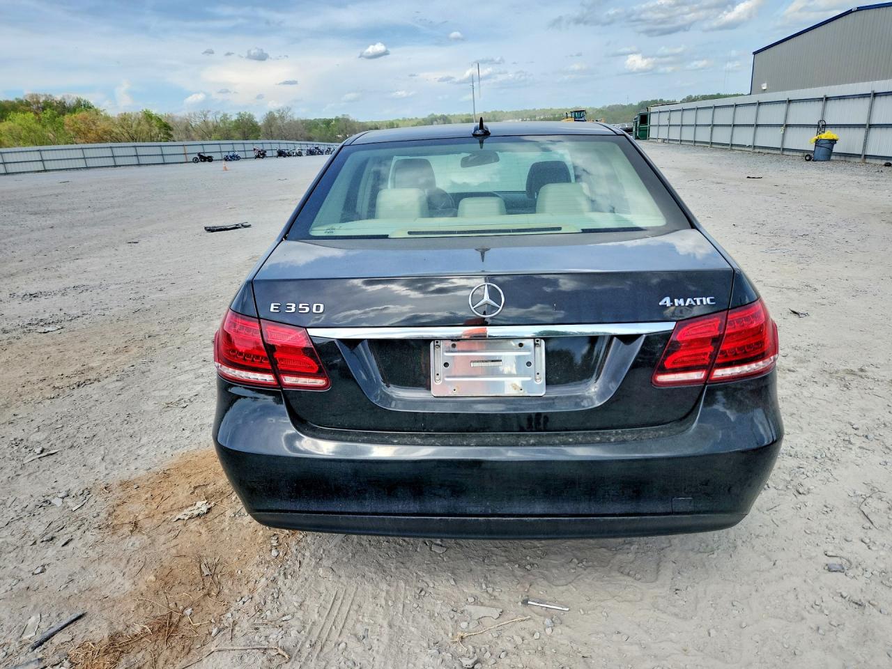 2014 MERCEDES-BENZ E 350 4MATIC photo 11