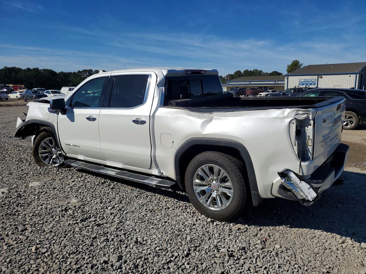 2021 GMC SIERRA K1500 DENALI photo 3