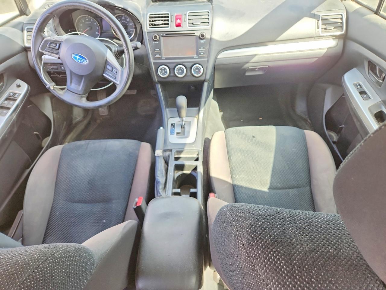 2016 SUBARU IMPREZA photo 8