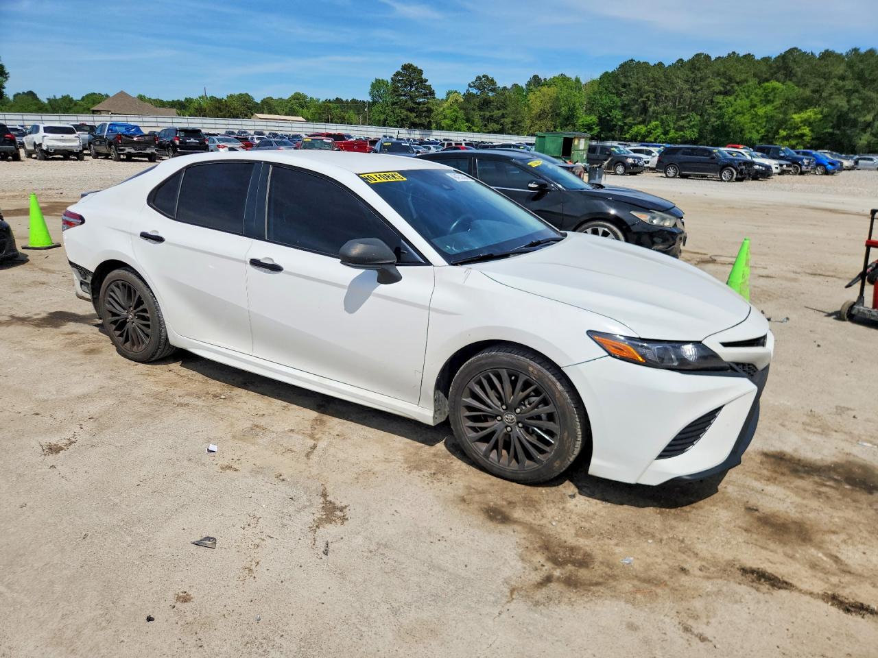 2020 TOYOTA CAMRY SE NIGHTSHADE photo 10