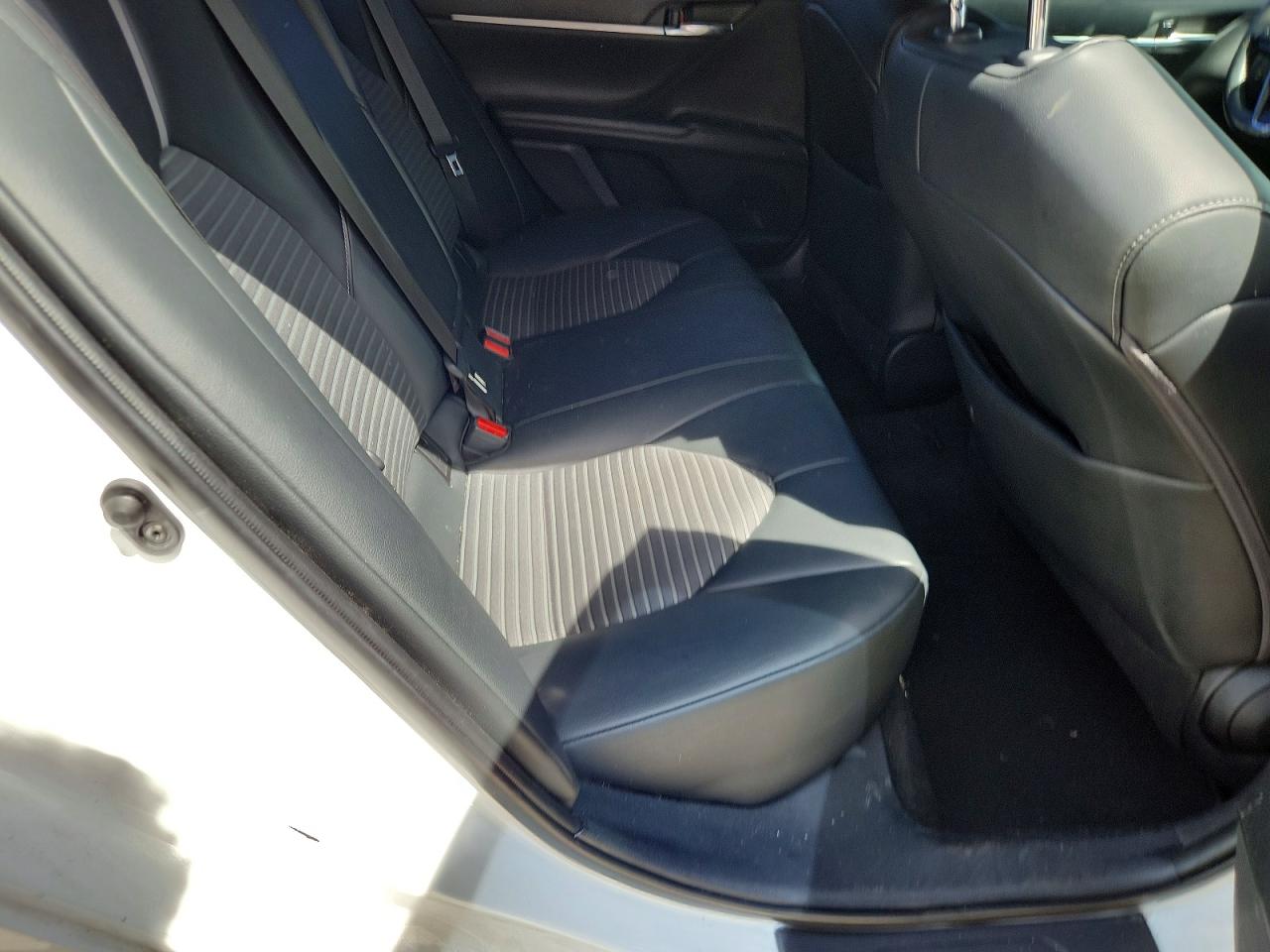 2020 TOYOTA CAMRY SE NIGHTSHADE photo 28