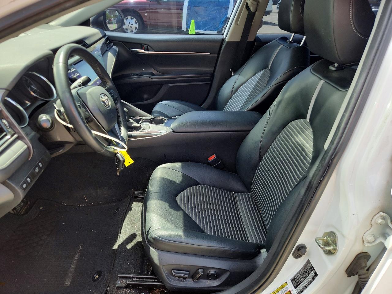 2020 TOYOTA CAMRY SE NIGHTSHADE photo 19