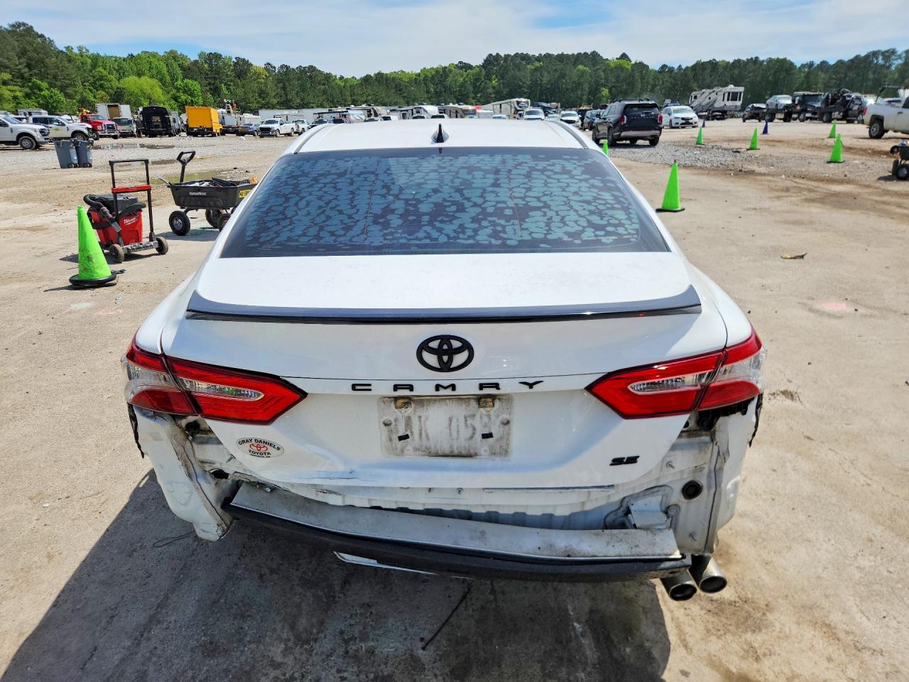 2020 TOYOTA CAMRY SE NIGHTSHADE photo 16