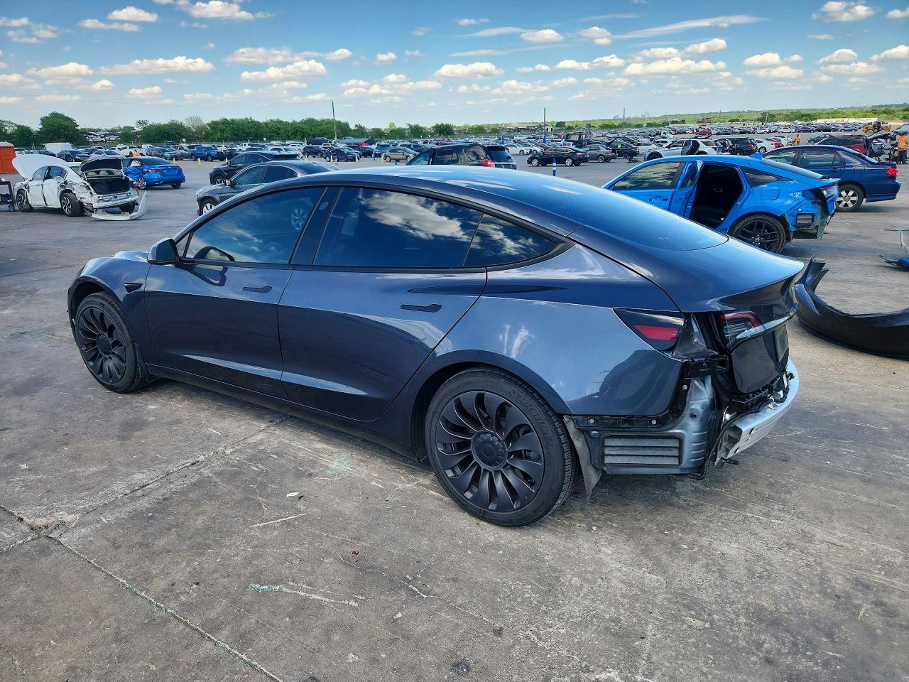 2023 TESLA MODEL 3 photo 3