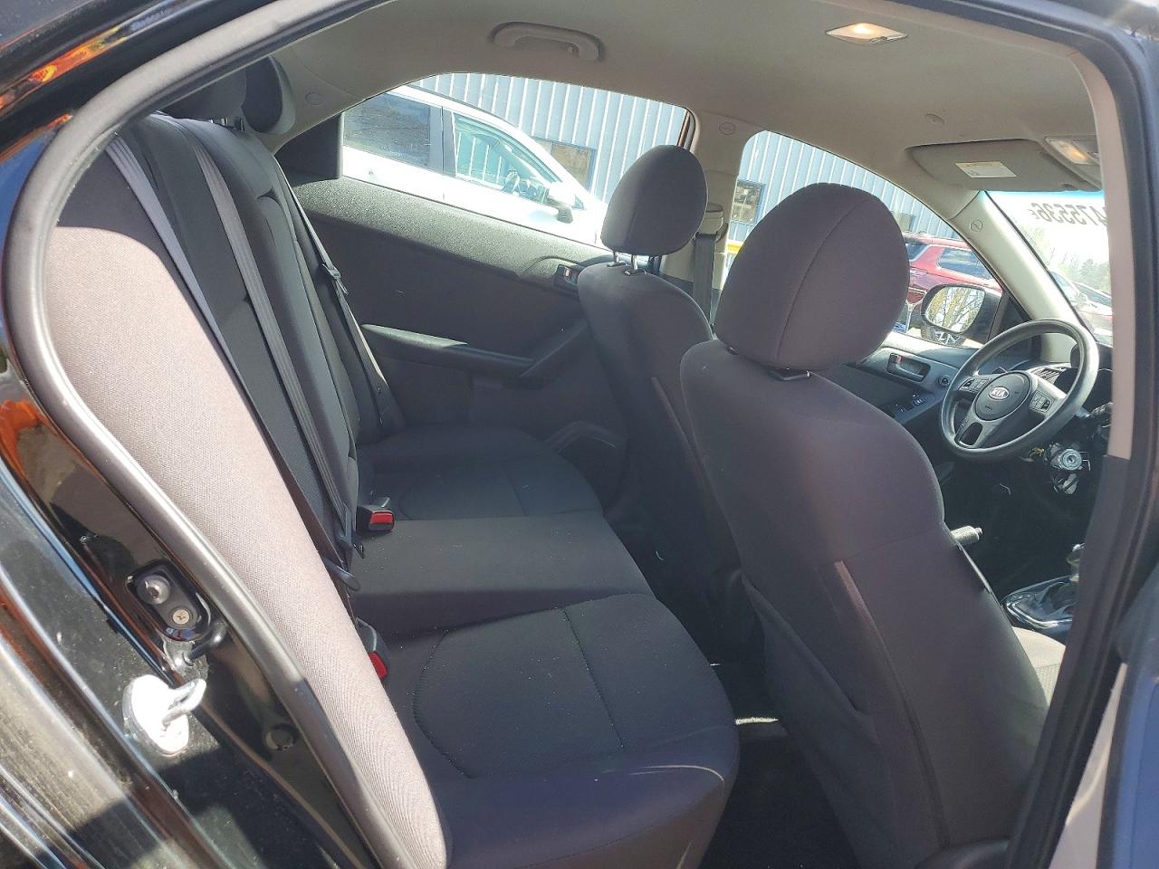 2012 KIA FORTE EX photo 19