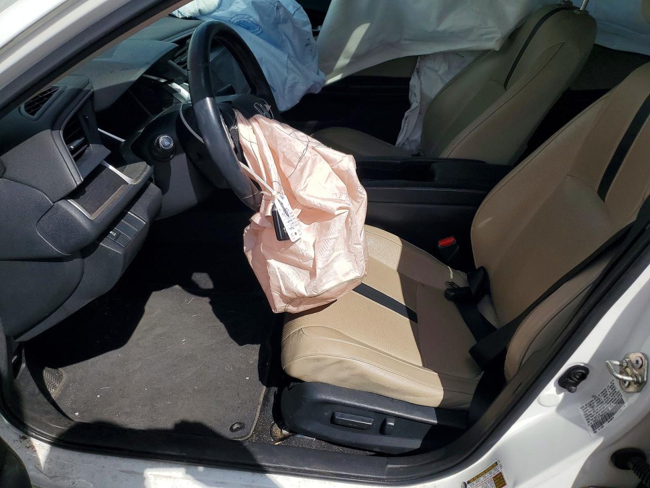 2017 HONDA CIVIC EXL photo 13