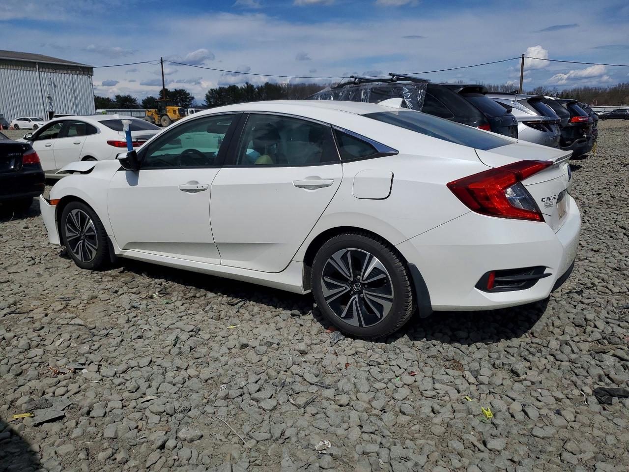 2017 HONDA CIVIC EXL photo 3