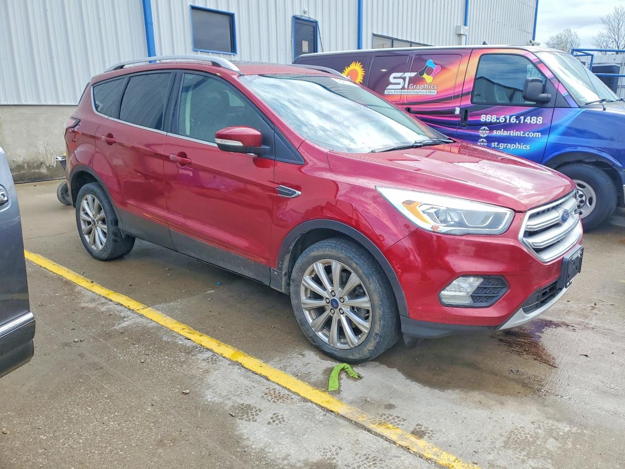 2017 FORD ESCAPE TITANIUM photo 10